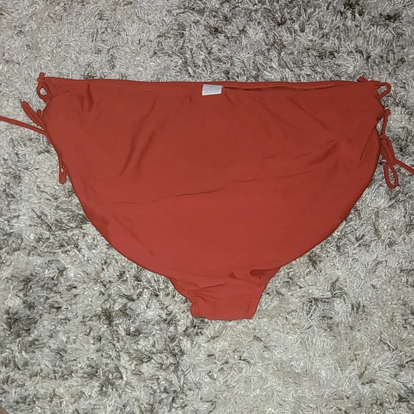Plus size Swim Bottoms - Picture 2 of 2